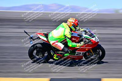 media/Mar-25-2024-Moto Forza (Mon) [[8d4319bd68]]/3-Intermediate Group/Session 3 (Bowl)/